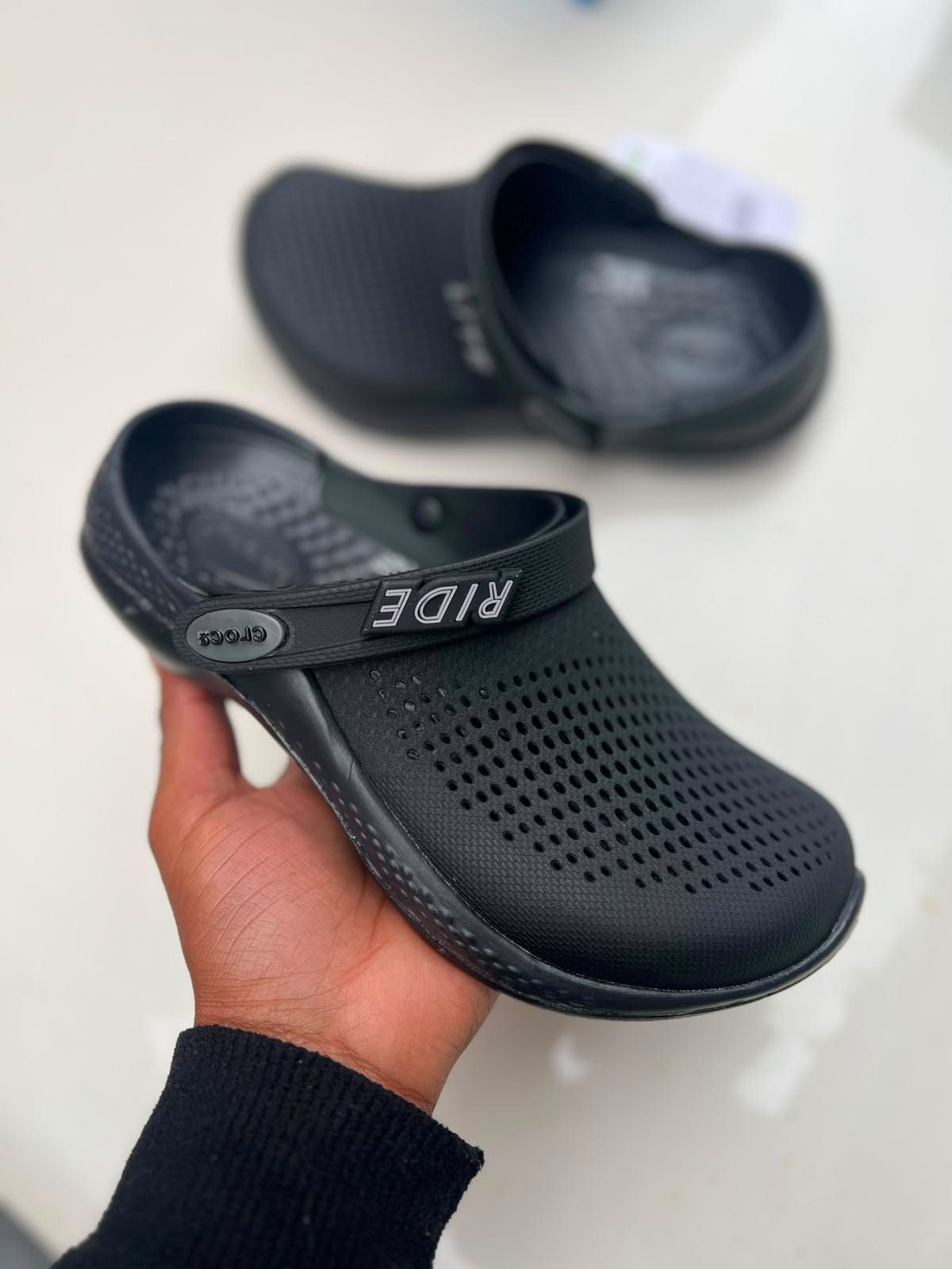 Lite Ride Crocs