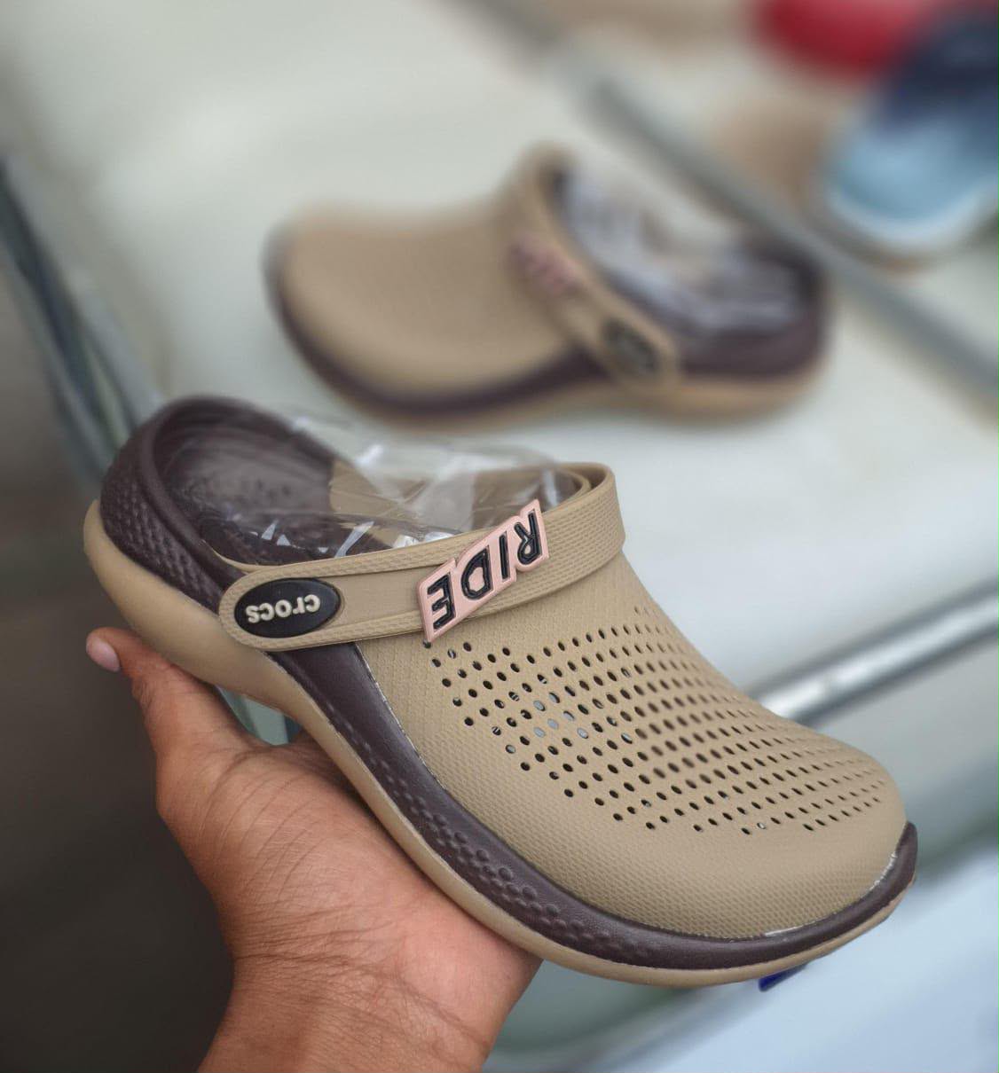 Lite Ride Crocs