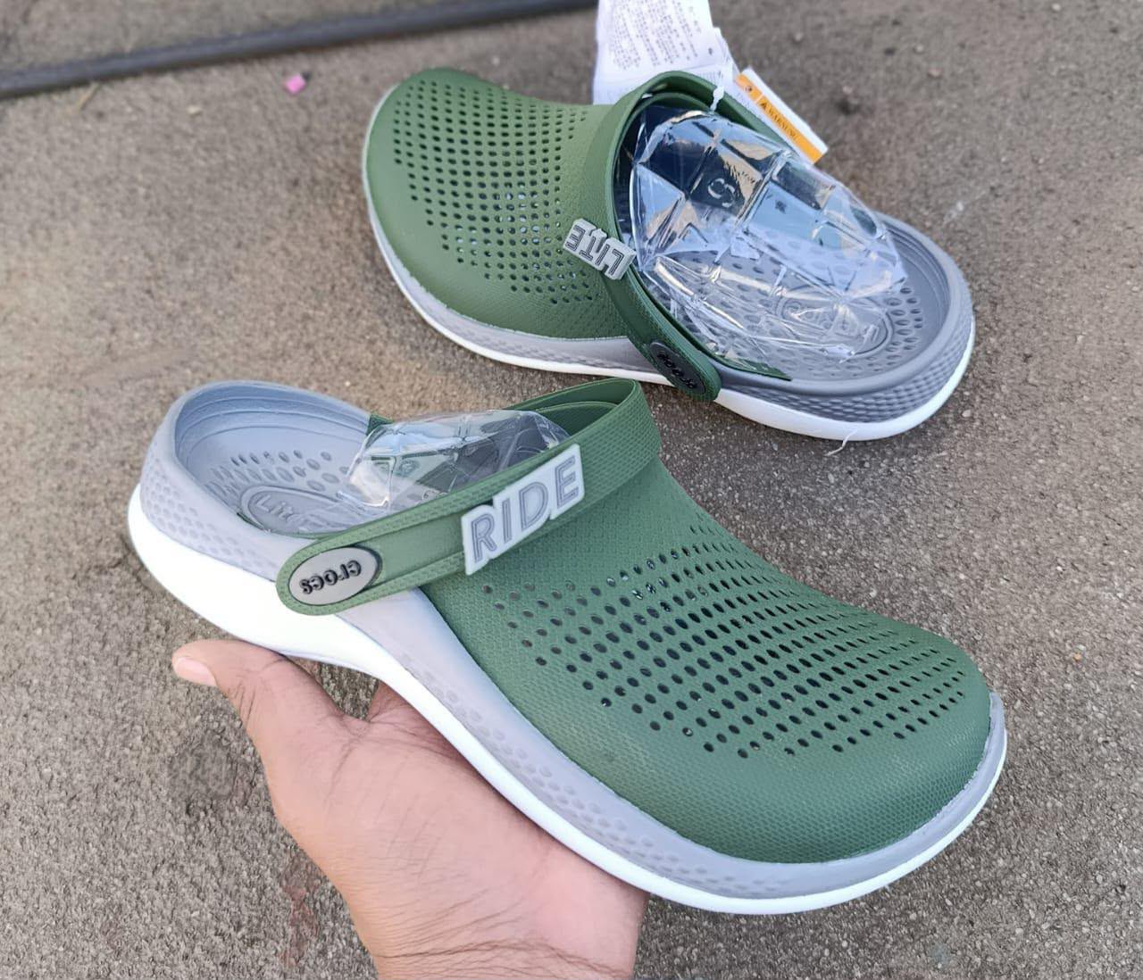 Lite Ride Crocs