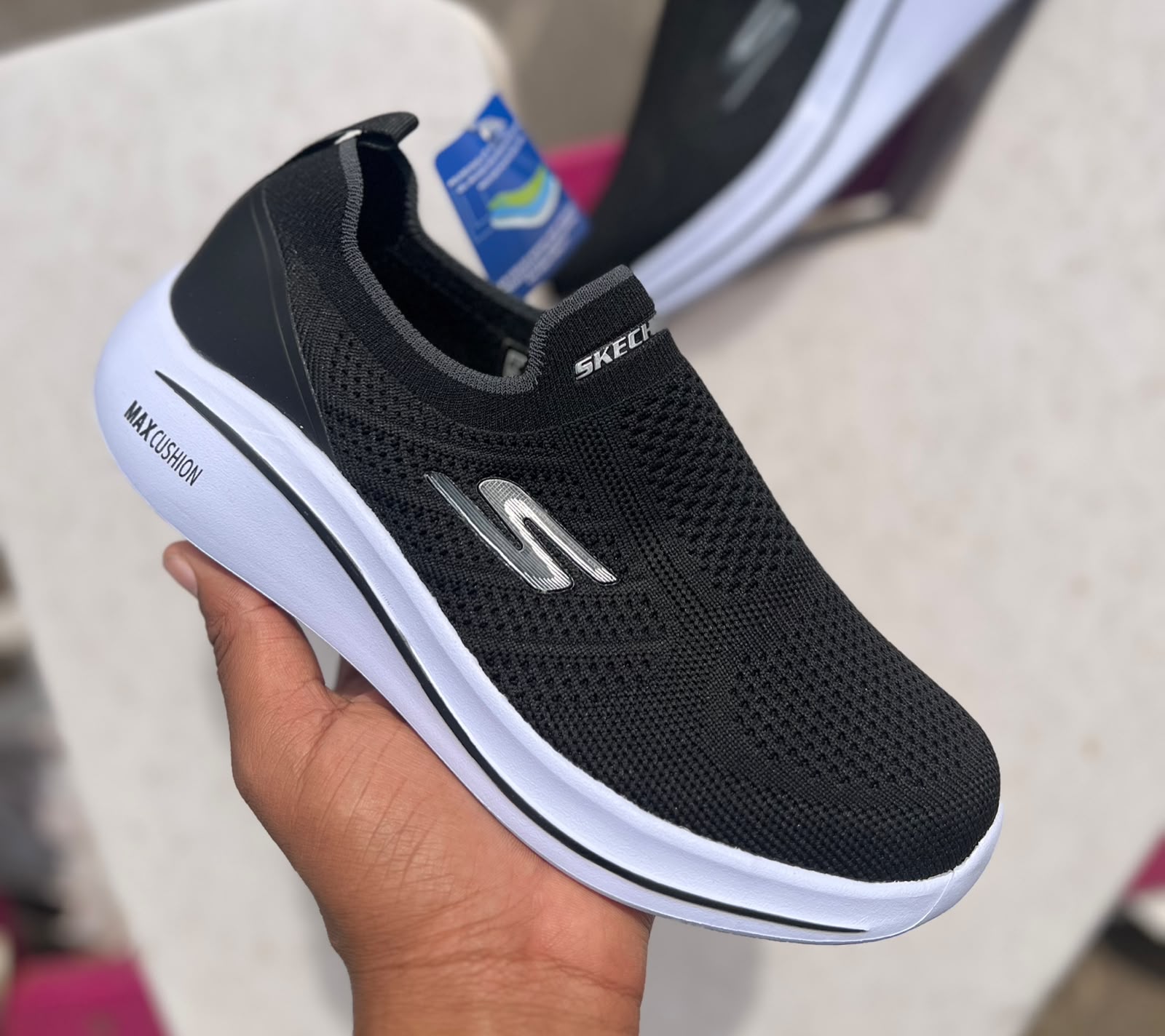 Skechers max cushion Orthopedic
